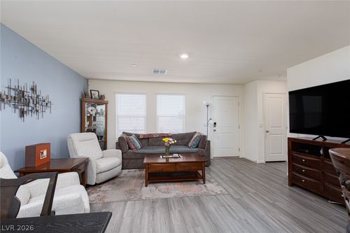 1596 Foley Bay Dr, North Las Vegas, NV, 89084-3241 | Card Image