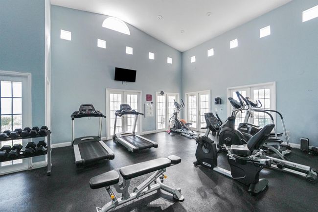 APT-101 - 1035 Lake Shore Dr, Condo with 2 bedrooms, 2 bathrooms and null parking in Lake Park FL | Image 15