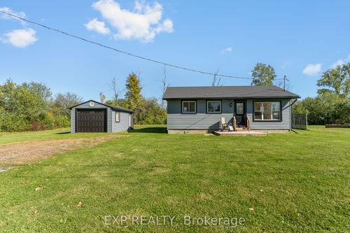 412 Windmill Point Road N, Fort Erie, ON, L0S1N0 | Card Image