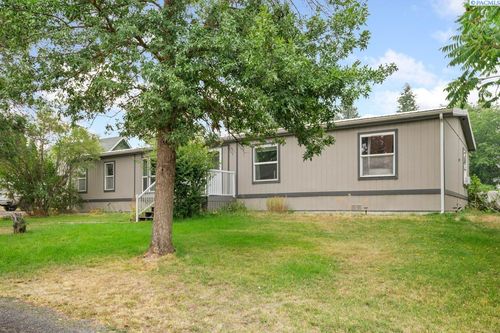 260 S Ellis St, Palouse, WA, 99161-8700 | Card Image