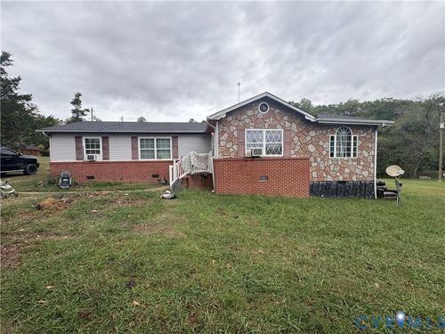 692 Clay Road, Skipwith, VA, 23968 | Card Image