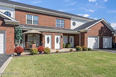 10333 Dorsey Village Dr, Condo with 2 bedrooms, 2 bathrooms and null parking in Louisville KY | Image 1