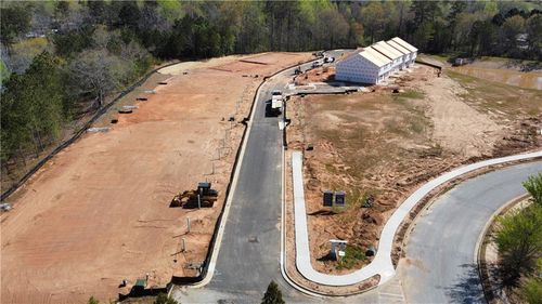 2562 Fairburn Rd, Douglasville, GA, 30135-1461 | Card Image