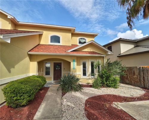 15333 Key Largo Ct, Corpus Christi, TX, 78418-6926 | Card Image