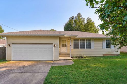 3070 W Calhoun Street, Springfield, MO, 65802 | Card Image