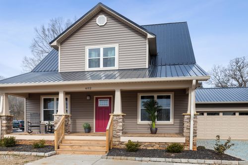 402 W Clay St, Mebane, NC, 27302-2362 | Card Image