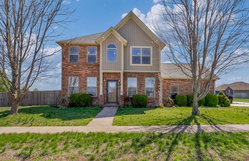 500 Patriot Place Dr, Rogersville, MO, 65742-6527 | Card Image