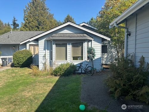 204 N 23rd St, Mount Vernon, WA, 98273-3651 | Card Image