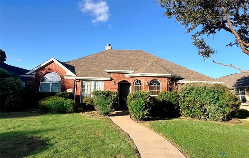 3844 Sun Garden Dr, Frisco, TX, 75033-7198 | Card Image