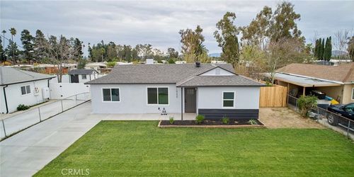 18239 Orange Way, Fontana, CA, 92335-4151 | Card Image