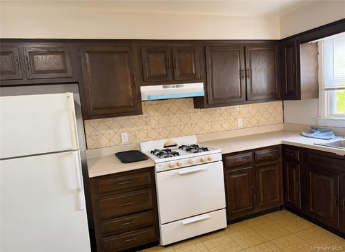 apt-1-80 Slocum Ave, Yonkers, NY, 10708-6628 | Card Image