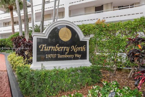 apt-9k-19707 Turnberry Way, Aventura, FL, 33180-2503 | Card Image