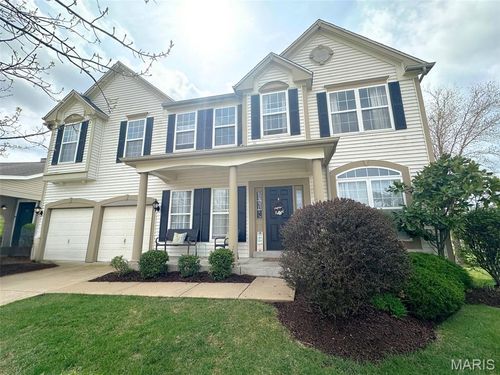 202 Greenshire Ln, Dardenne Prairie, MO, 63368-8364 | Card Image