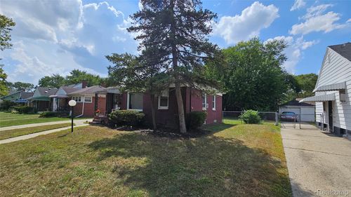 19235 Fleming St, Detroit, MI, 48234-1394 | Card Image