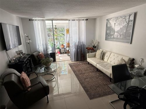 344-2601 Nw 48th Ter, Lauderdale Lakes, FL, 33313-2675 | Card Image