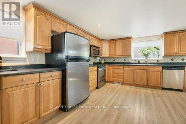 251 John St N, House other with 3 bedrooms, 2 bathrooms and 3 parking in Arnprior ON | Image 14