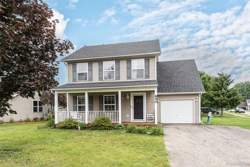 650 Christopher St, Fowlerville, MI, 48836-8598 | Card Image