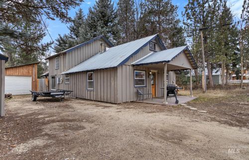 201 W Commercial St, Idaho City, ID, 83631-1200 | Card Image