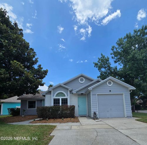1897 Ocean Pond Dr, Jacksonville Beach, FL, 32250-2578 | Card Image