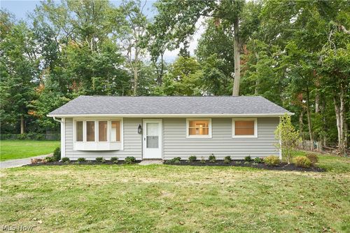 7944 Brichford Road, Mentor, OH, 44060 | Card Image