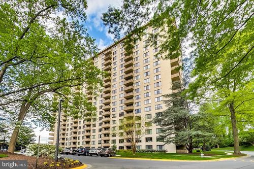 apt-b24n-5225 Pooks Hill Rd, BETHESDA, MD, 20814-2029 | Card Image