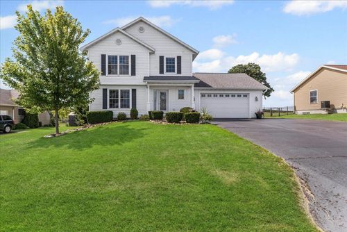 321 Tomahawk Drive, Twin Lakes, WI, 53181 | Card Image