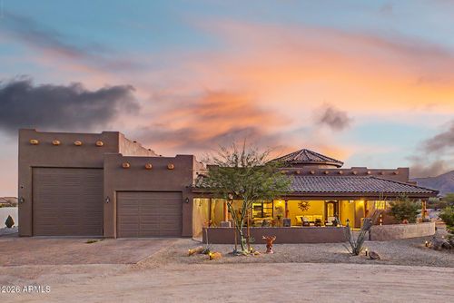 19211 W Seldon Ln, Waddell, AZ, 85355-9465 | Card Image