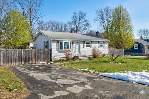 2 Natick St, Nashua, NH, 03063-3625 | Card Image