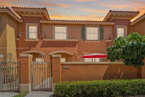 2232-2232 Coral Reef Ct, Fort Lauderdale, FL, 33312-5238 | Card Image