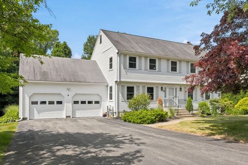 8 Flanagan Dr, Framingham, MA, 01701-3713 | Card Image