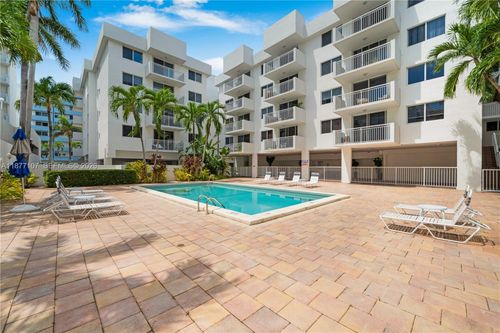 apt-521-1665 Bay Rd, Miami Beach, FL, 33139-2188 | Card Image
