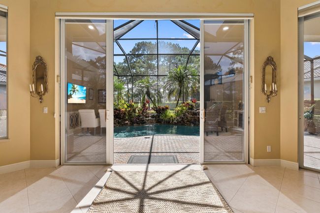 8107 Links Way, House other with 3 bedrooms, 3 bathrooms and null parking in Port St Lucie FL | Image 41