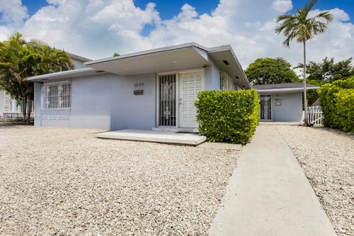 1045-1045 Sw 12th St, Miami, FL, 33129-1824 | Card Image