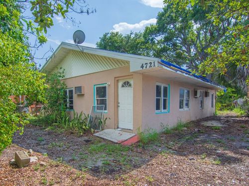 4721 28th Ct, Vero Beach, FL, 32967-1203 | Card Image