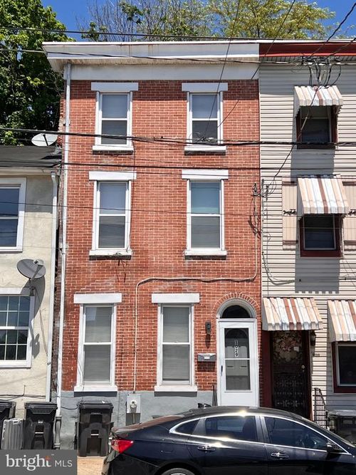 1029 Lancaster Ave, WILMINGTON, DE, 19805-4006 | Card Image