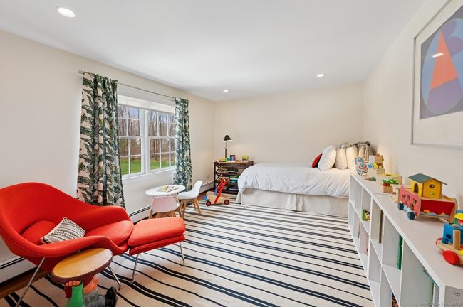 6 Pilgrim Rd, House other with 5 bedrooms, 4 bathrooms and null parking in Darien CT | Image 15