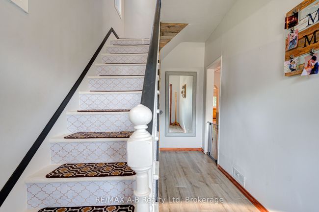 239 Nile St, House other with 4 bedrooms, 2 bathrooms and 8 parking in Stratford ON | Image 8