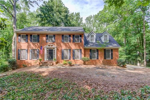3741 Windhurst Dr Sw, Lilburn, GA, 30047-2491 | Card Image