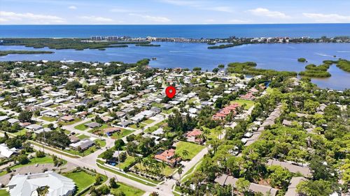 1706 Livingstone St, SARASOTA, FL, 34231-6656 | Card Image
