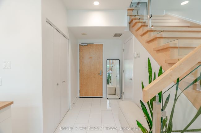202 - 197 Lisgar St, Condo with 1 bedrooms, 2 bathrooms and null parking in Ottawa ON | Image 5