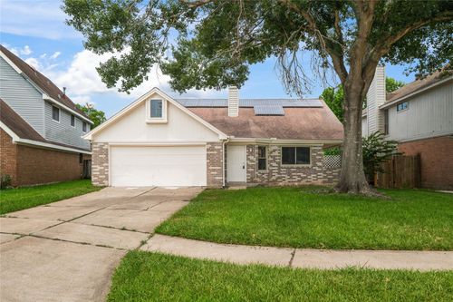 1714 Regal Blue Ct, Fresno, TX, 77545-9523 | Card Image