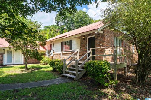 306 1st St, Pleasant Grove, AL, 35127-2750 | Card Image