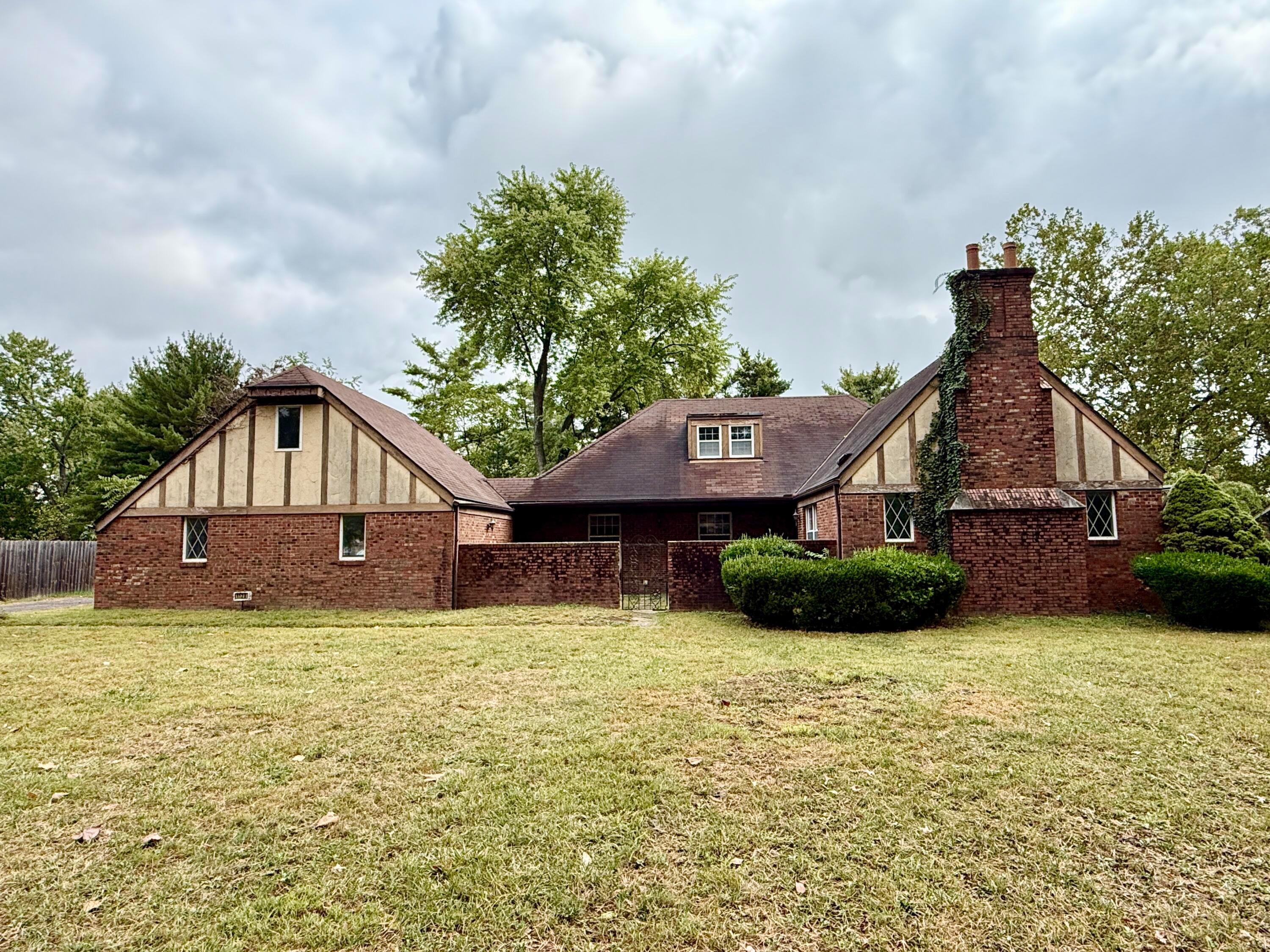Fairway Blvd, Columbus, OH 43213