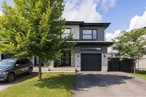289 Rue Claude-Léveillée, Vaudreuil Dorion, QC, J7V0Y6 | Card Image