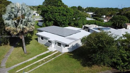 0-14001 Monroe St, Miami, FL, 33176-6329 | Card Image