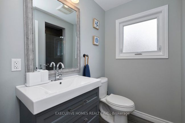 30 Winterset Ave, House other with 3 bedrooms, 2 bathrooms and 4 parking in Tiny ON | Image 21
