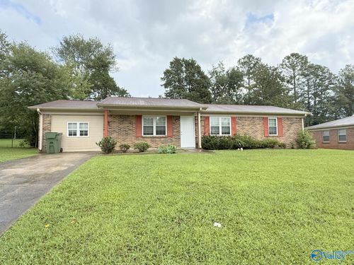 3414 Deerfield Rd Nw, Huntsville, AL, 35810-1422 | Card Image
