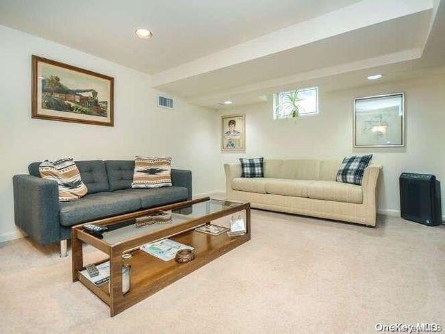 15 Longview Rd, House other with 3 bedrooms, 4 bathrooms and null parking in Port Washington NY | Image 27