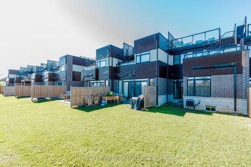 19-35 Midhurst Hts, Stoney Creek, ON, L8J0K9 | Card Image