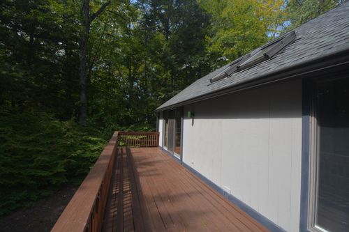 27 Hummingbird Hl, Grantham, NH, 03753-5439 | Card Image